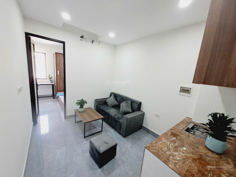 Modern 1-Bedroom Apartment Near Thang Long University