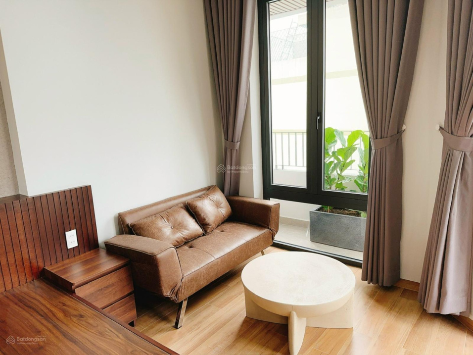 Luxury Service Apartment Near Dam Sen Park