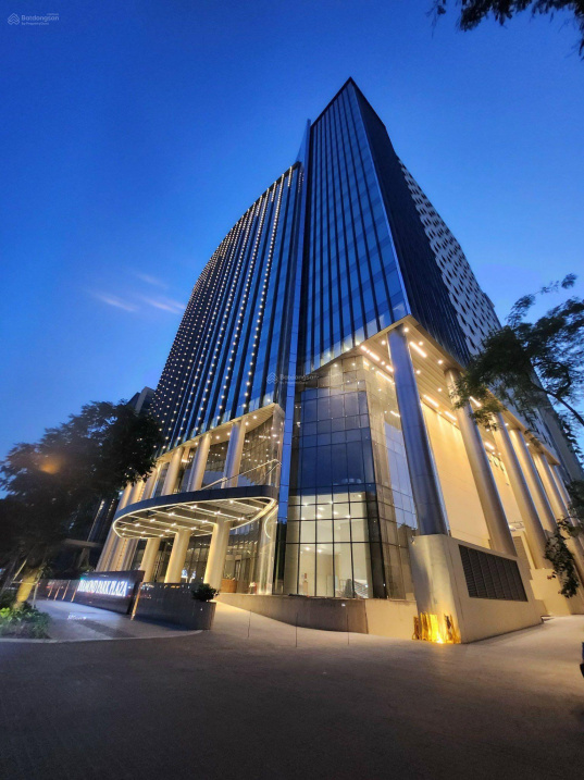 Modern 1BR Apartment in Diamond Park Plaza