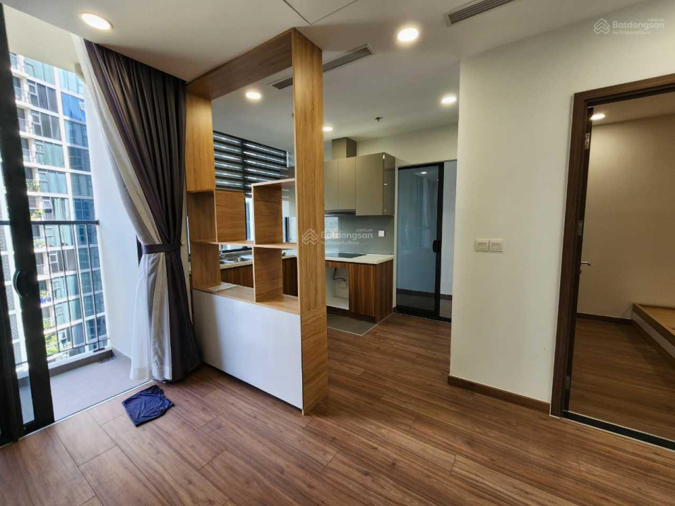 Ecogreen Saigon 2-Bedroom Apartment with Premium Amenities