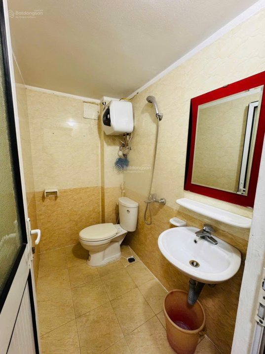4-Bedroom Townhouse with Private Bathrooms, Tam Trinh