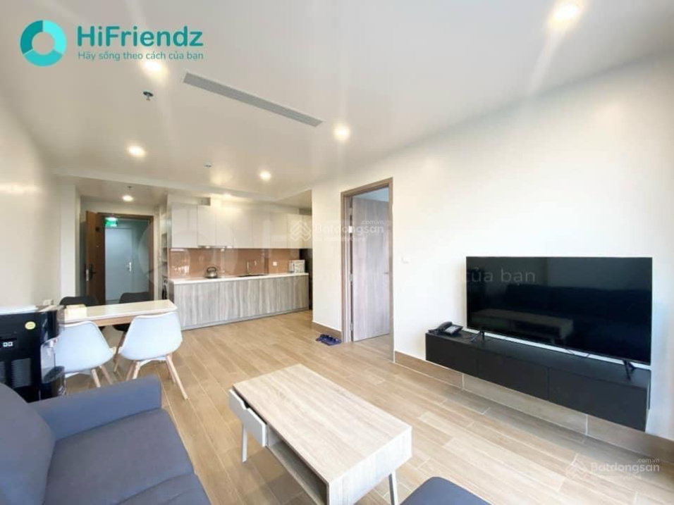 Modern Furnished Apartment with Balcony in District 2