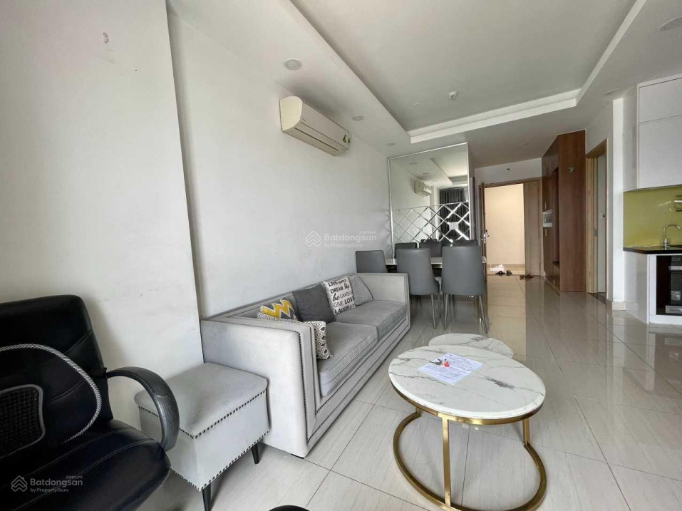 Modern 2-bedroom apartment with full furniture