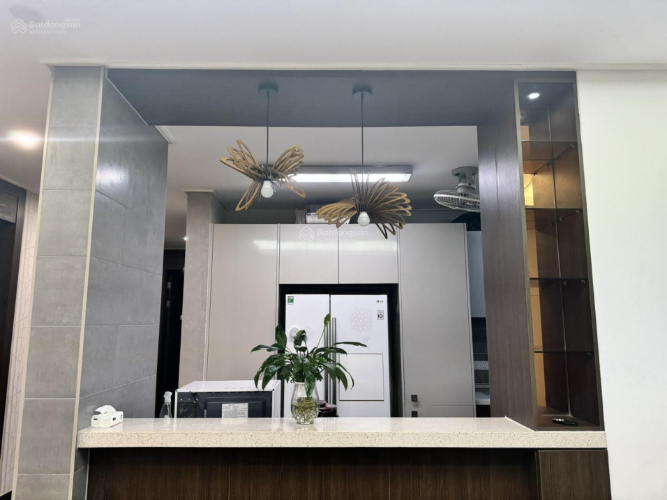 Luxurious 4BR Hyundai Hillstate Apartment with Views