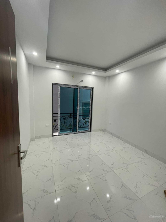Spacious 60m² Apartment with Two Bedrooms