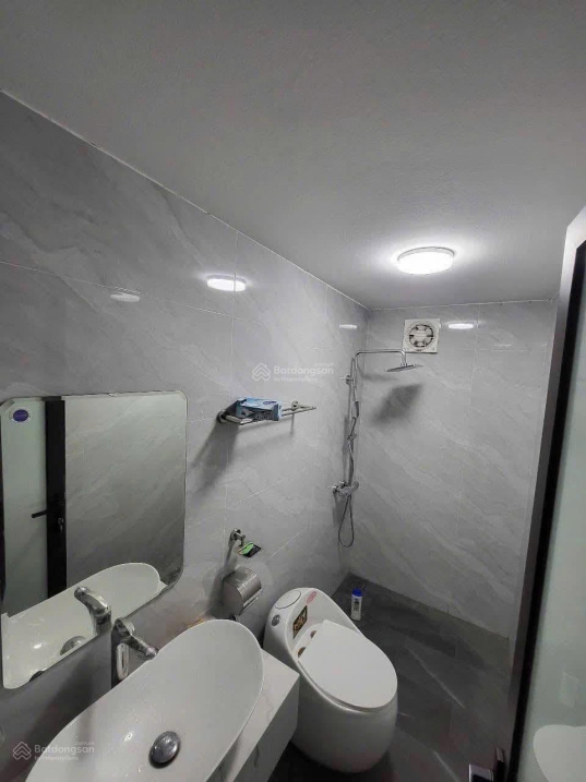Spacious 4-Bedroom House Near Chuong Duong Bridge
