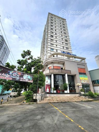 Modern 2-Bed Apartment in Trung Dong Plaza