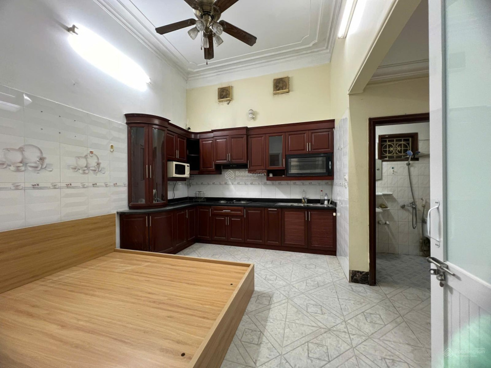 Cozy Studio Apartment Near Hoang Quoc Viet