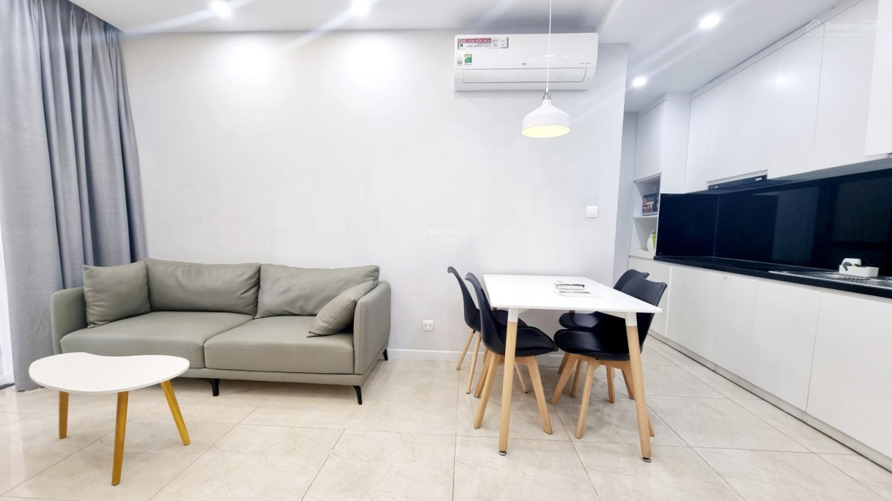Modern Apartment in DCapitale High-Rise Complex