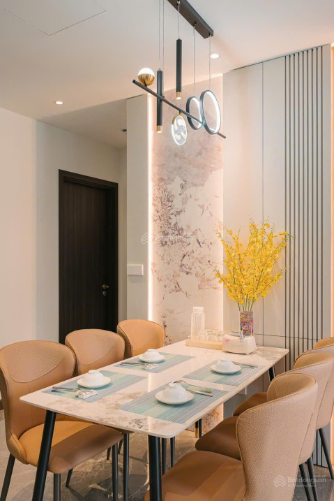 Fully Furnished 3-Bedroom Apartment at N04 Hoang Dao Thuy