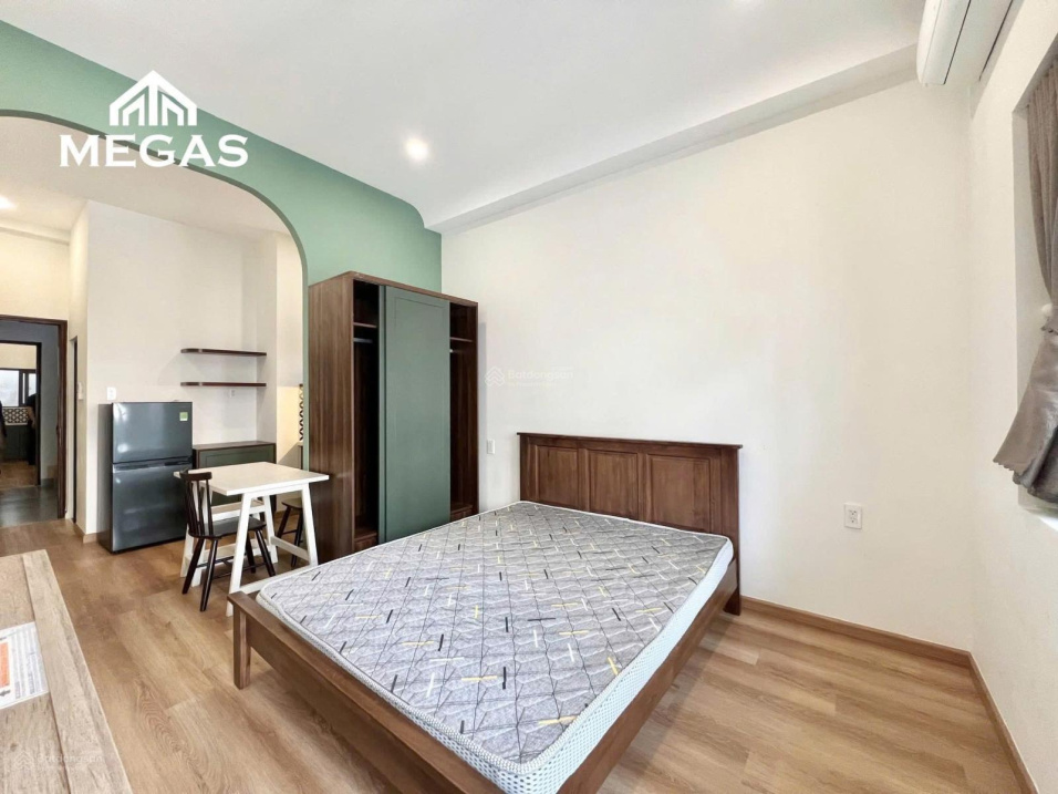 Modern Compact Studio Apartment in Nguyen Khoai, District 4