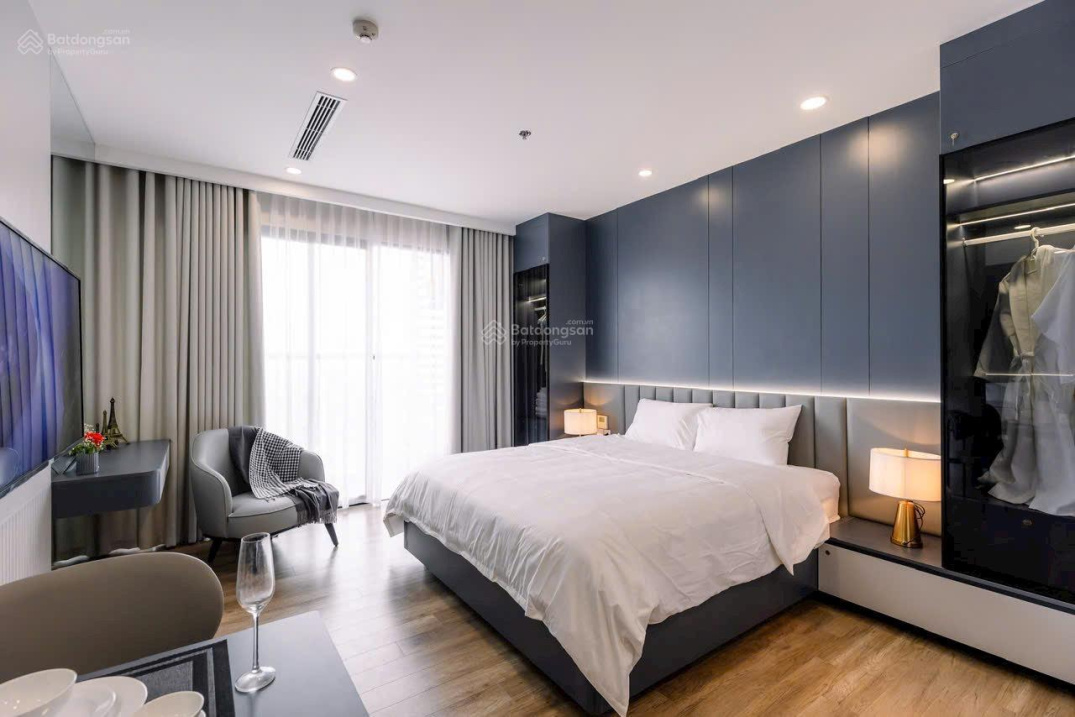 Modern 2-Bed Apartment in Celadon City