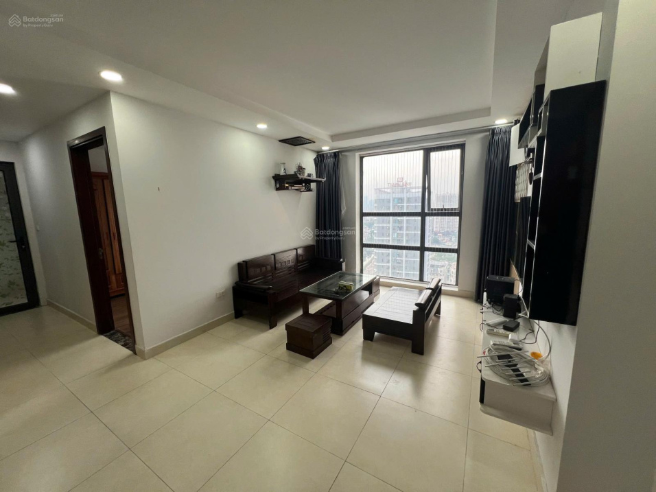 Smile Building Corner Apartment, Fully Furnished, Convenient Location