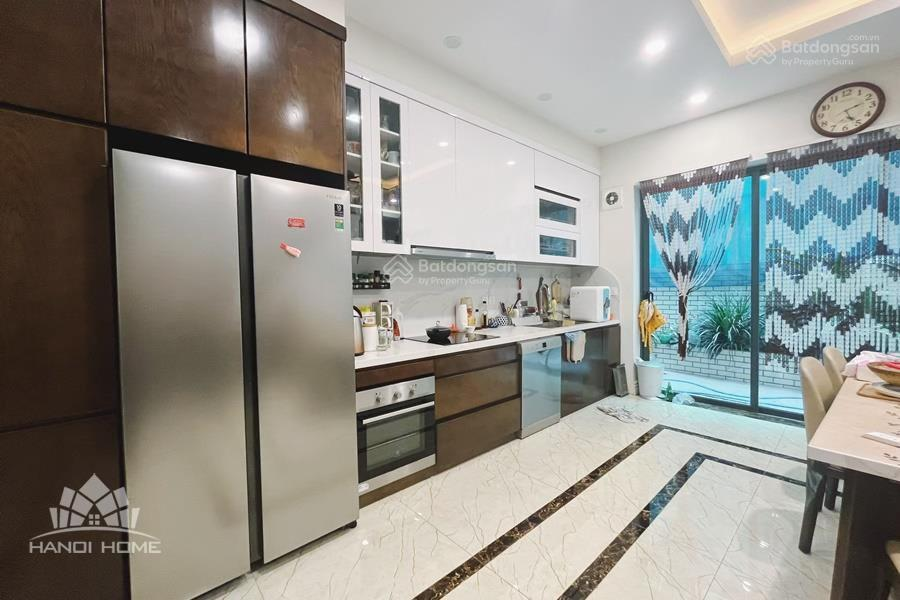 Fully Furnished Townhouse at Nguyệt Quế 12, Vinhomes The Harmony