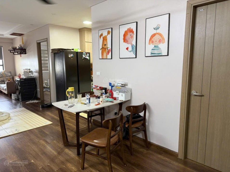Spacious 3-bedroom apartment at Thăng Long, Minh Khai
