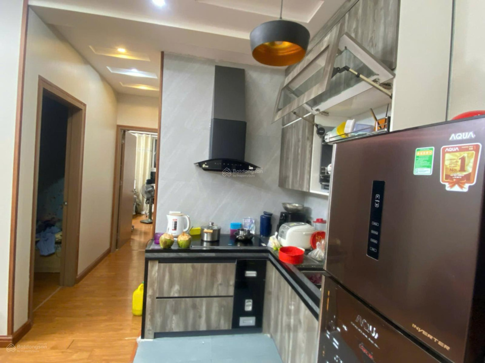 Spacious 3-bedroom corner apartment with full furnishing