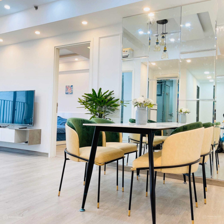 Modern 3-Bedroom Apartment with City View
