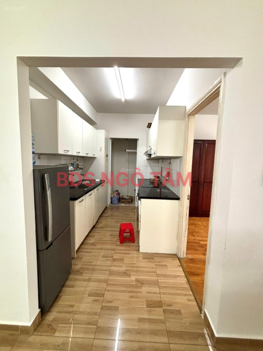 Modern 3-Bedroom Apartment in Ho Hoc Lam