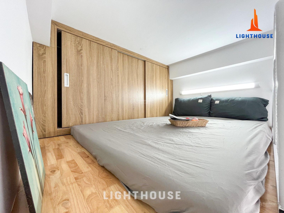 Modern Duplex with Loft Bedroom Near Nguyen Tri Phuong