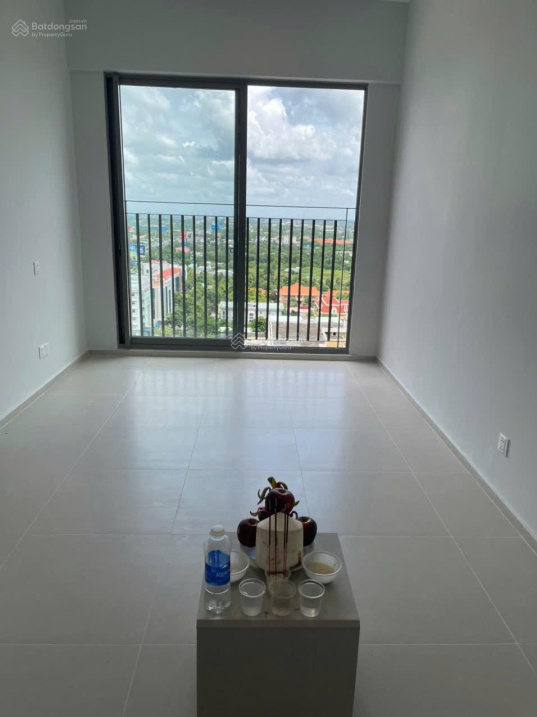 Modern 59m² Westgate Apartment For Sale