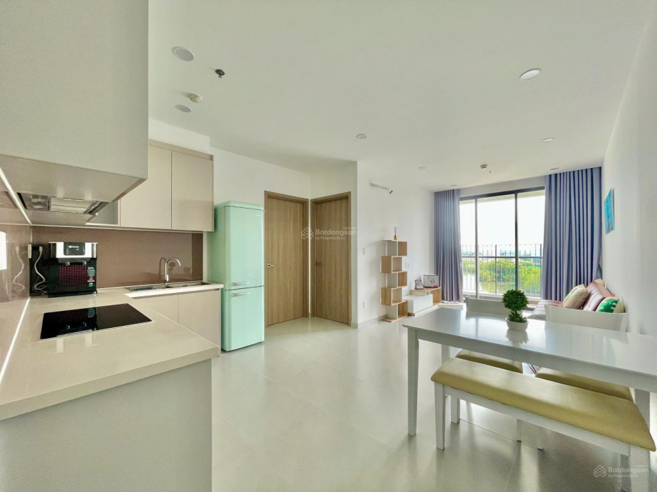 1 Bedroom Apartment with Pool View in Eastmark City
