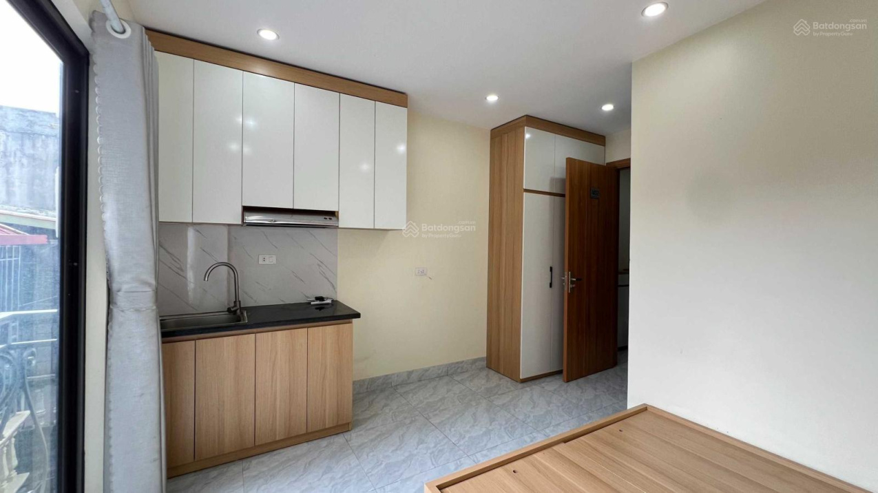 Modern Studio with Private Bathroom in Tay Ho