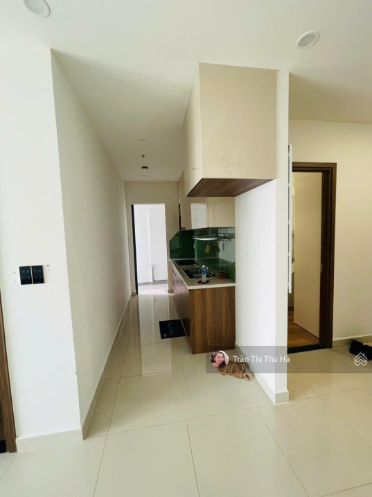 Modern 2-Bed Apartment with River View Q7