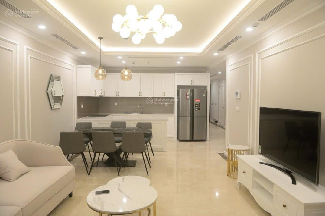 Modern Apartment at D. Le Roi Soleil, Xuân Diệu Street, Tây Hồ District, Hanoi