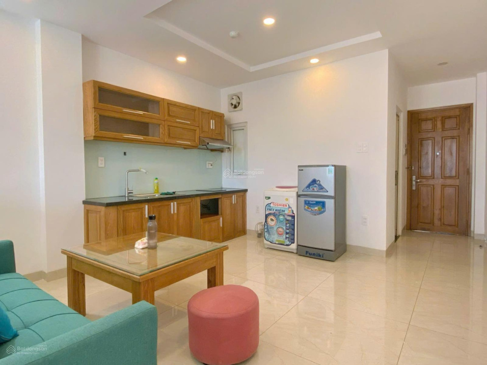 Modern Studio Apartment in Central District 10