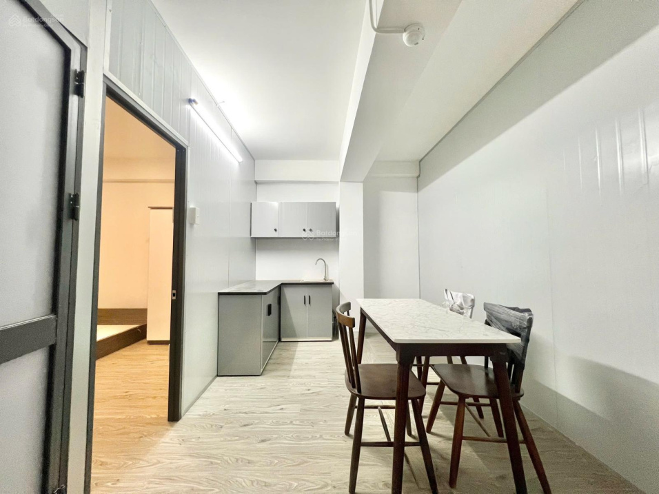 Affordable 3-Bedroom Apartment near Bach Khoa University