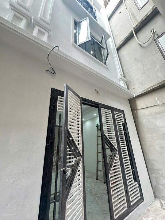 New 5-Floor House in Long Bien District