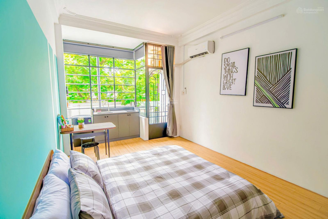 Modern Studio with City View Near Ben Thanh