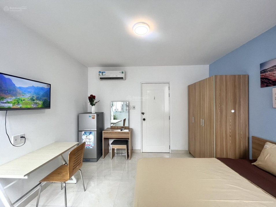 Modern Studio Apartment Near Cong Quynh Coopmart