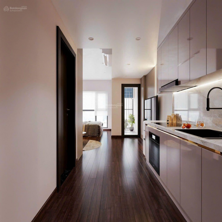 Modern 1-Bedroom Apartment with Lake View