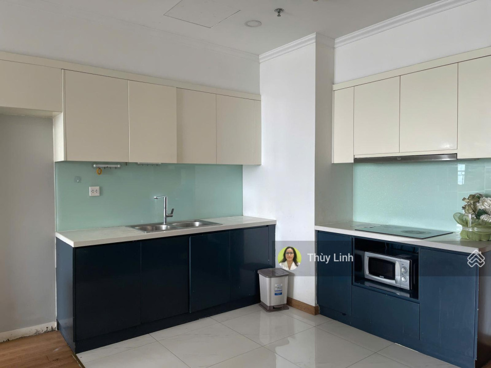 Spacious 3-Bedroom Apartment with Full Amenities