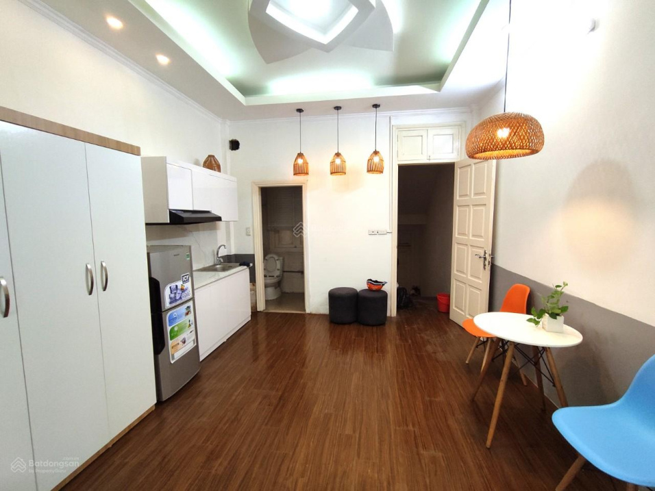 Modern 25m² Studio with Kitchen in Dong Da