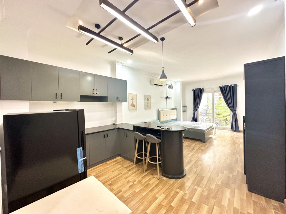 Modern Studio Apartment with Full Amenities District 1