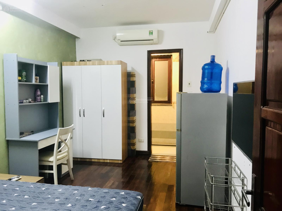 Cozy Apartment Near Lake with Good Security