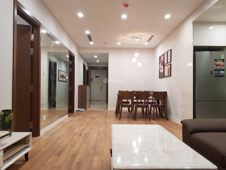 Modern 2-Bed Apartment at The Legend