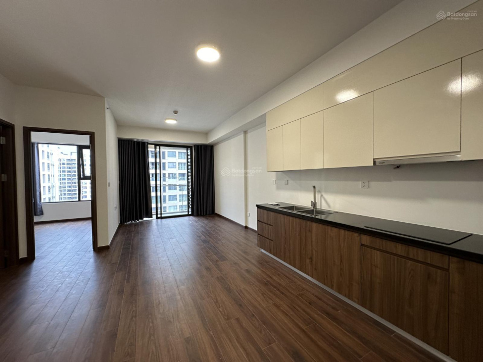 Modern 2-Bedroom Apartment in Akari City