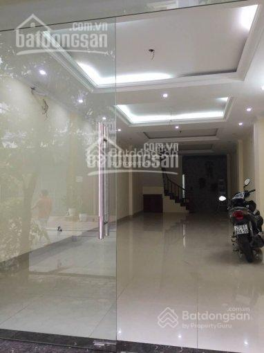 4-Floor Office Building with 6 Rooms