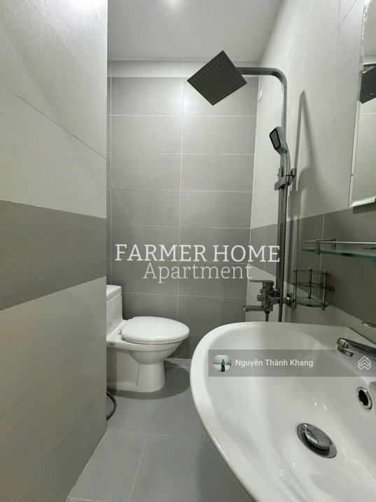 Modern Studio Apartment Near Mall With Balcony