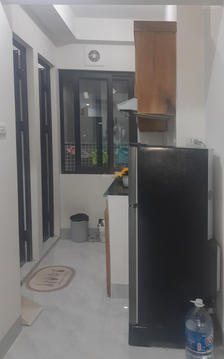 Modern Apartment with Elevator in Central Location