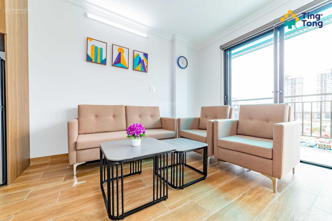 Modern Studio Apartment with Full Amenities