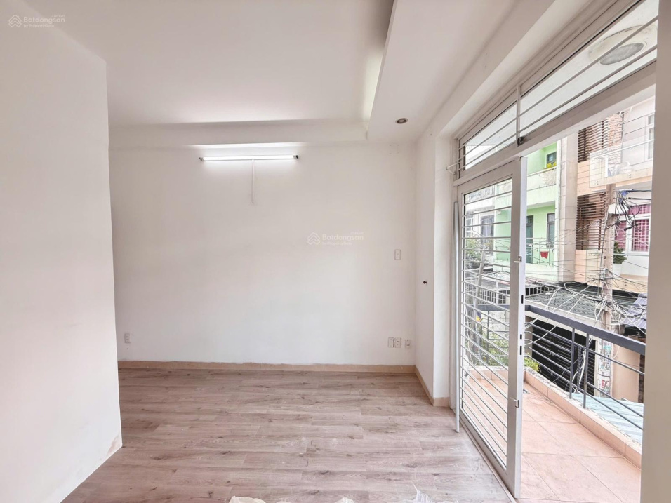 Mini Apartment in Nguyen Thien Thuat, Binh Thanh District