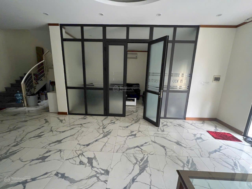 Spacious An Khang Villa in Duong Noi Urban Area near Aeon Mall Ha Dong