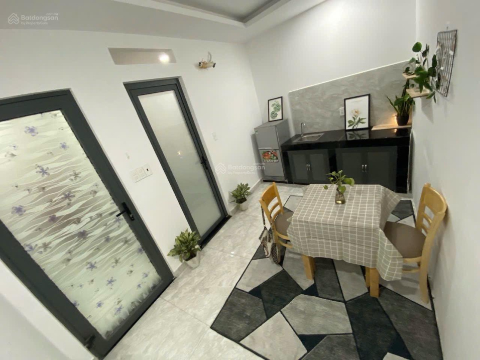 Modern Studio Apartment with Kitchen and Balcony