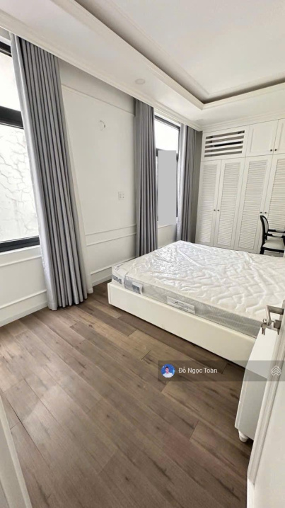 Fully Furnished Townhouse near 36ha Park in Vinhomes Grand Park
