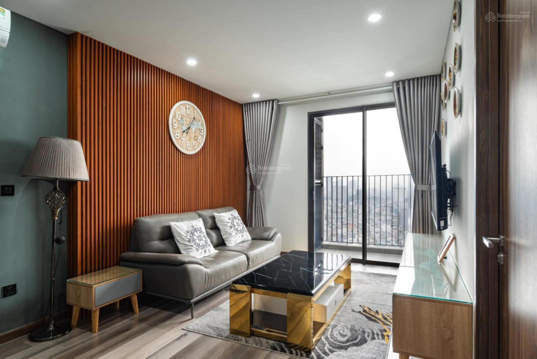 Modern 55m² Apartment with City View