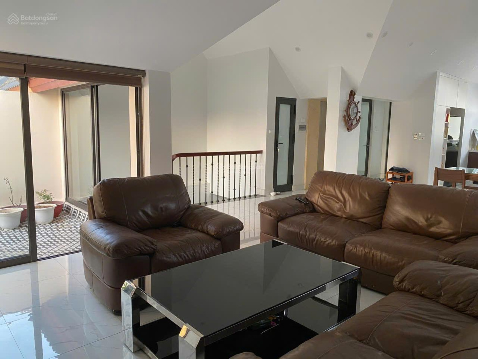 Spacious Villa in Nam Cuong Urban Area near Aeon Mall Ha Dong